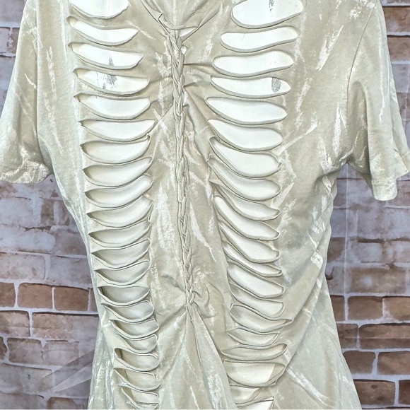 Affliction Women’s Graphic Short Sleeve Cut Out T-Shirt -Various Sizes -NWT - Picture 10 of 12